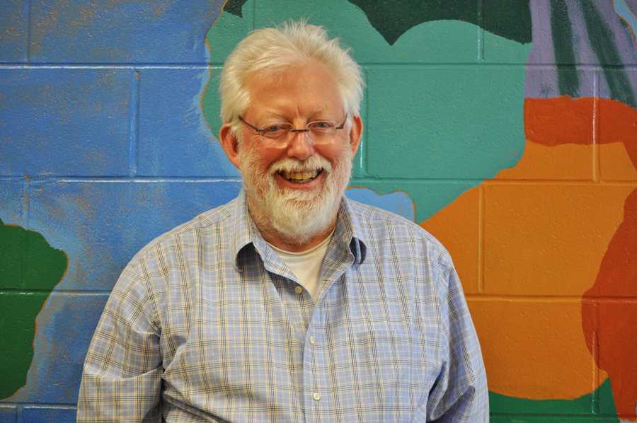 World History Teacher Retires after 25 Years at City High – The Little Hawk