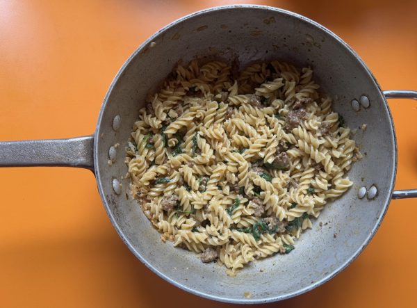 LH Valentines Recipe: Local Spicy Italian Sausage & Cream Pasta